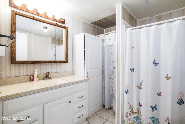 86681 HESTER Drive, Yulee, FL 32097