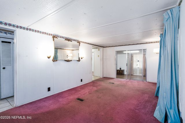 86681 HESTER Drive, Yulee, FL 32097