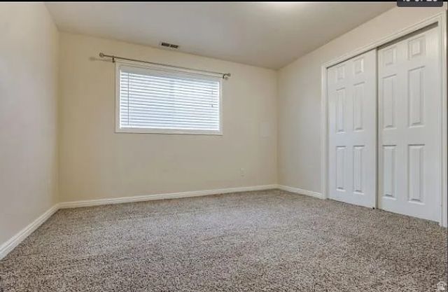 8872 S STONE VISTA LN, West Jordan, UT 84081