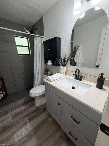 11543 Chapman AVE, Bonita Springs, FL 34135