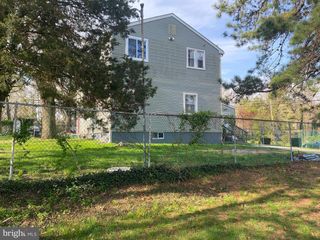 214 10TH AVE, Atco, NJ 08004
