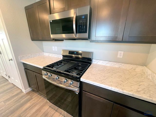 444 NIGHTHAWK DR, Box Elder, SD 57719