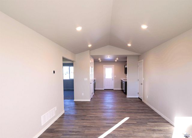 444 NIGHTHAWK DR, Box Elder, SD 57719