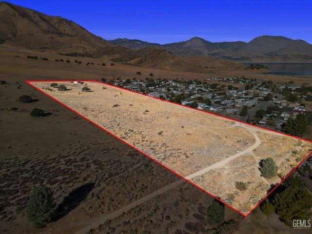 4500 Joshua Drive, Mountain Mesa, CA 93240