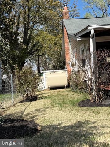104 MEADOW RD, Riva, MD 21140