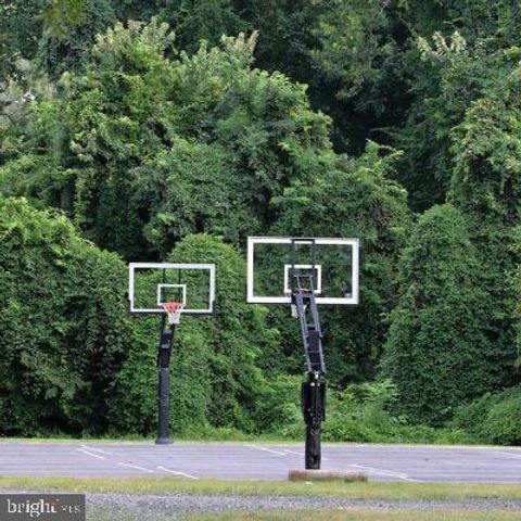 104 MEADOW RD, Riva, MD 21140