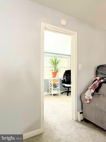 104 MEADOW RD, Riva, MD 21140