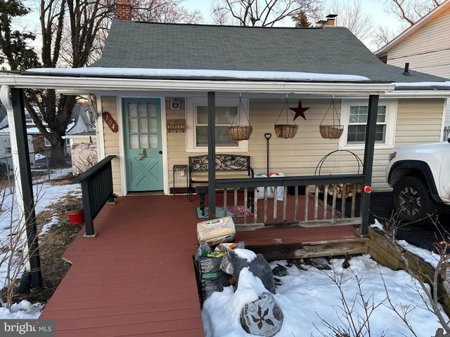 104 MEADOW RD, Riva, MD 21140