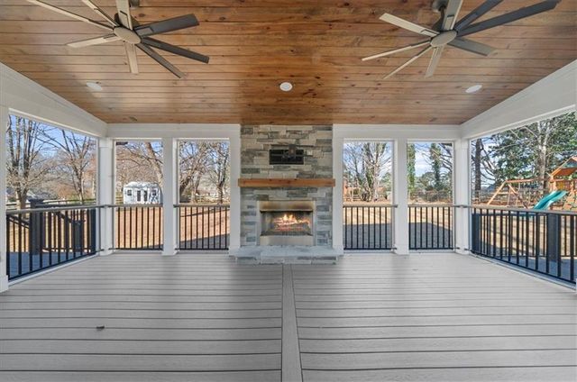 130 Saddle Creek Drive, Roswell, GA 30076