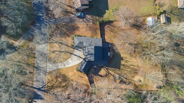 130 Saddle Creek Drive, Roswell, GA 30076