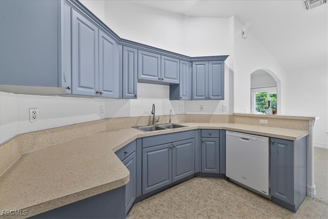 2922 22nd ST SW, Lehigh Acres, FL 33976