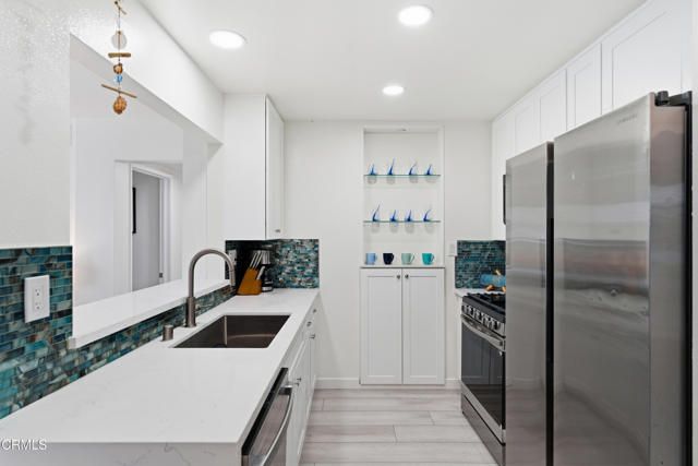 2053 Majorca Drive, Oxnard, CA 93035