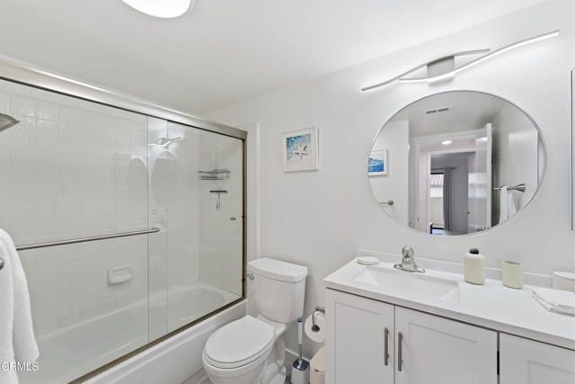 2053 Majorca Drive, Oxnard, CA 93035