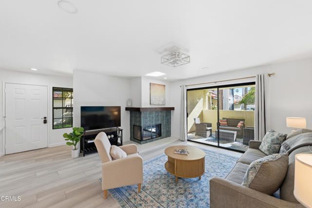 2053 Majorca Drive, Oxnard, CA 93035