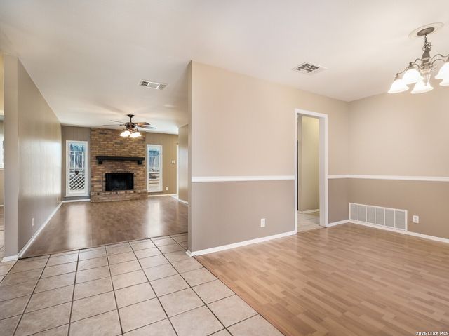 4971 DARE LN, San Antonio, TX 78217