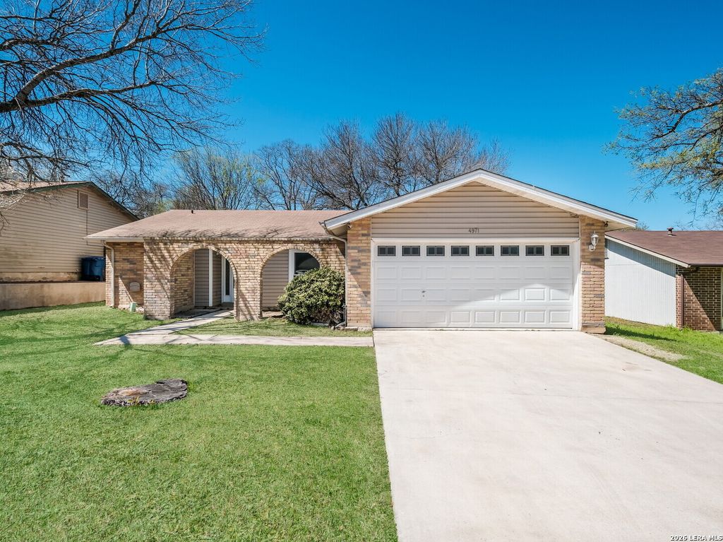 4971 DARE LN, San Antonio, TX 78217