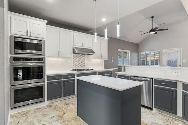 2003 Silent Shore Street, Wylie, TX 75098