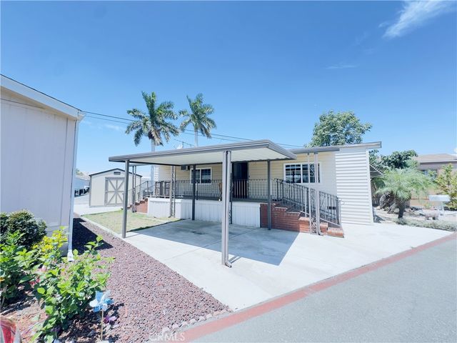 37 Elm Via, Anaheim, CA 92801