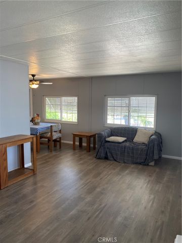 37 Elm Via, Anaheim, CA 92801