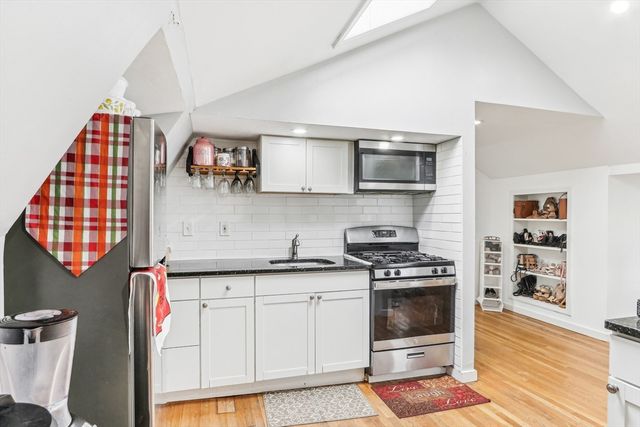 831 North Shore Road, Revere, MA 02151