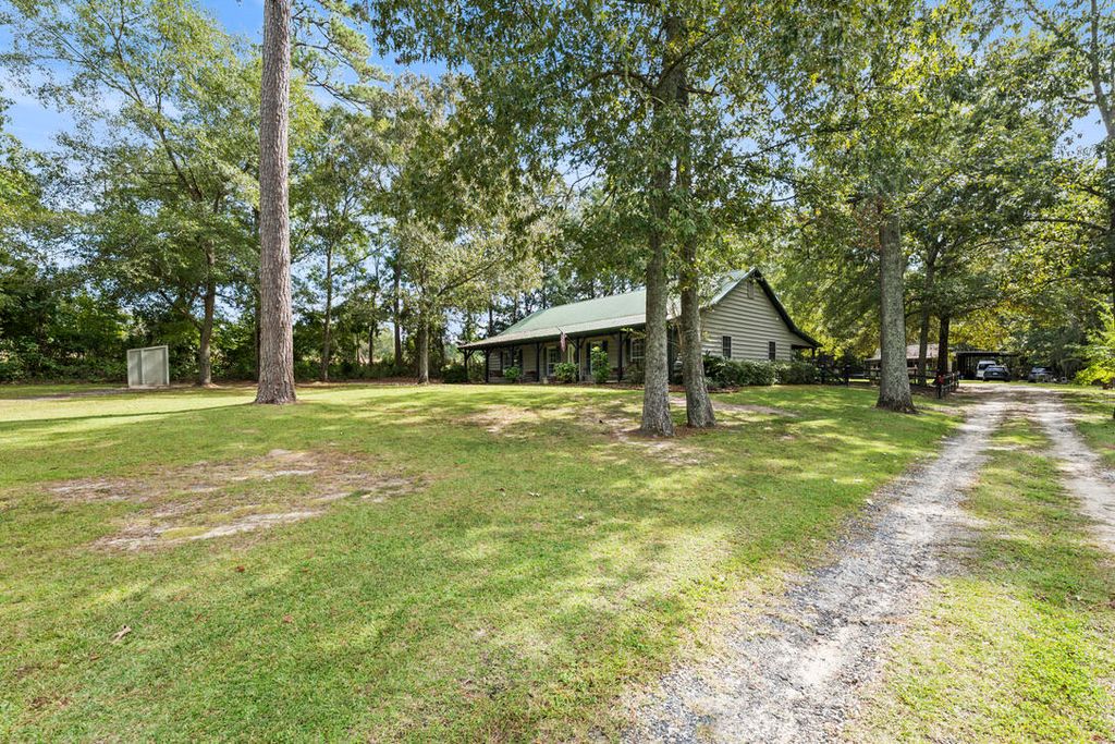 Image 1 of property listing at 3401 Santee River Road, Saint Stephen, SC 29479