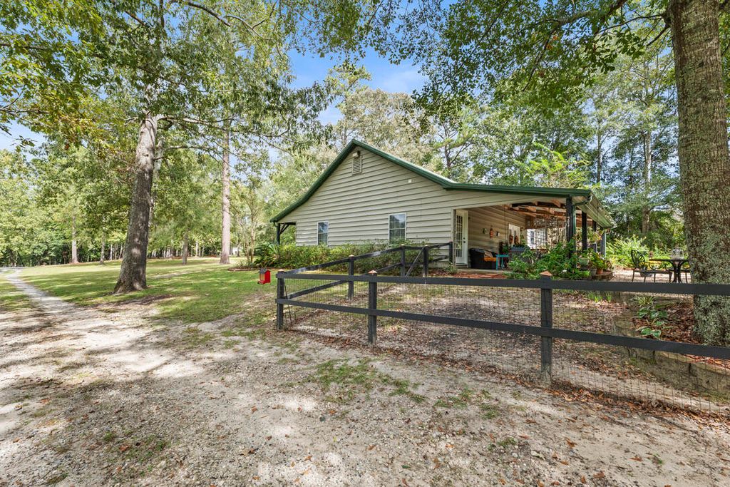 Image 26 of property listing at 3401 Santee River Road, Saint Stephen, SC 29479