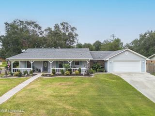 15192 Saint Charles Street, Gulfport, MS 39503