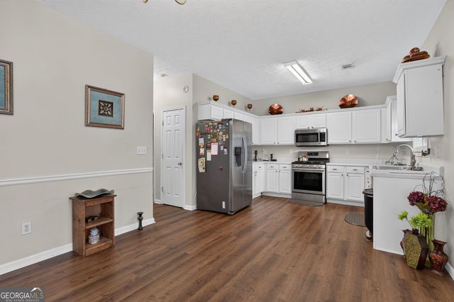 845 Clairidge Lane, Lawrenceville, GA 30046