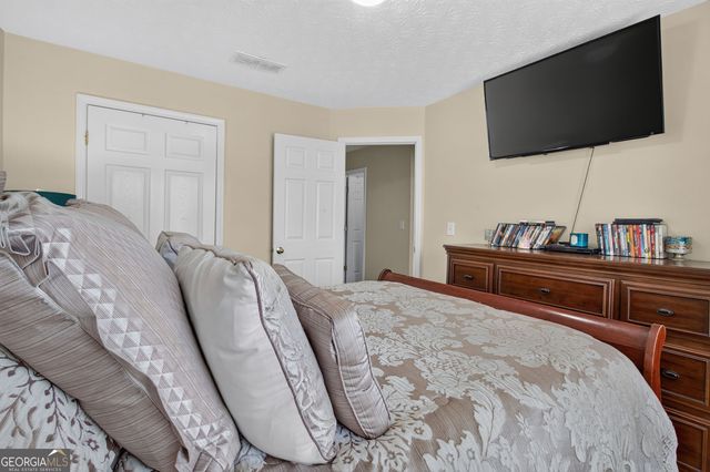 845 Clairidge Lane, Lawrenceville, GA 30046