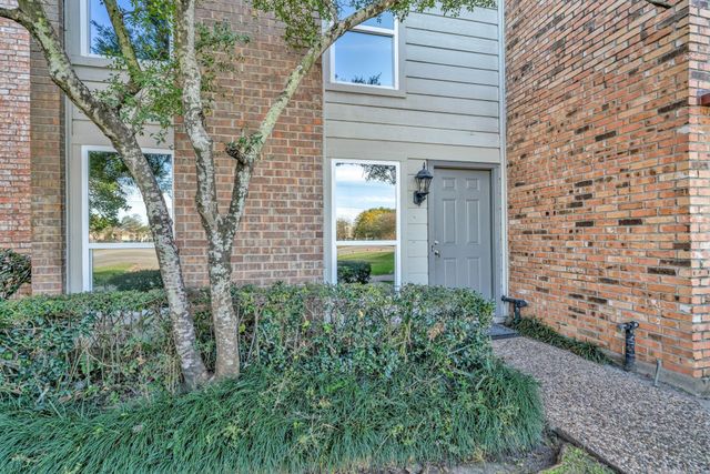 6111 Beverly Hill Street 3, Houston, TX 77057