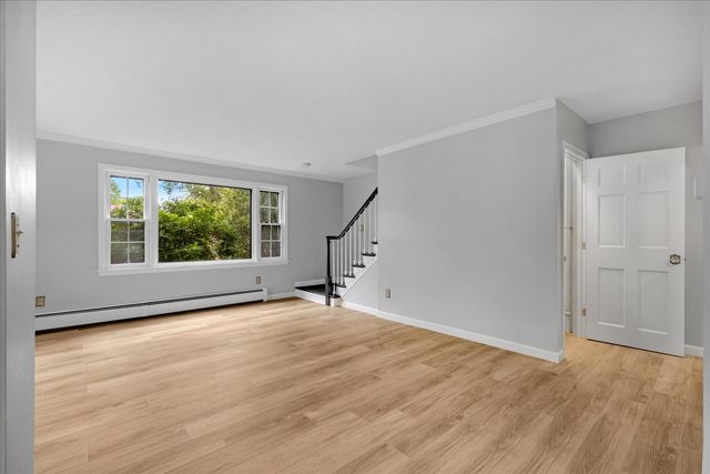 14 Harold Street APT 2F, Harwich Port, MA 02646