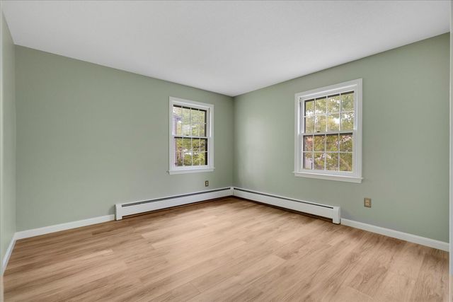 14 Harold Street APT 2F, Harwich Port, MA 02646