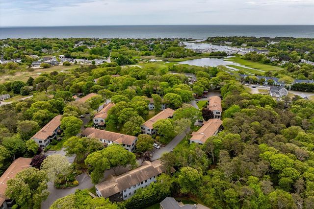 14 Harold Street APT 2F, Harwich Port, MA 02646