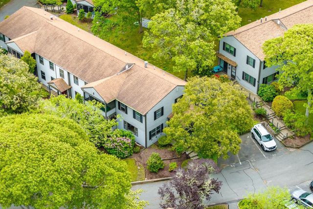 14 Harold Street APT 2F, Harwich Port, MA 02646