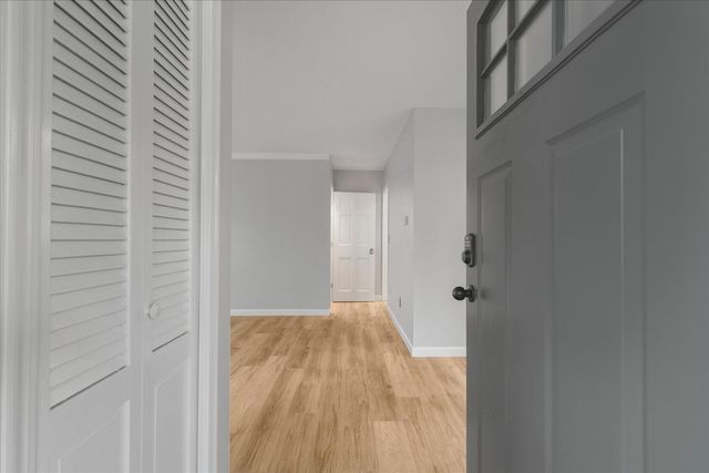 14 Harold Street APT 2F, Harwich Port, MA 02646