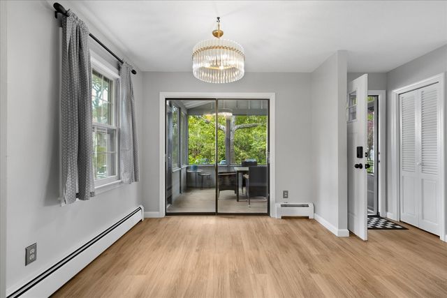 14 Harold Street APT 2F, Harwich Port, MA 02646