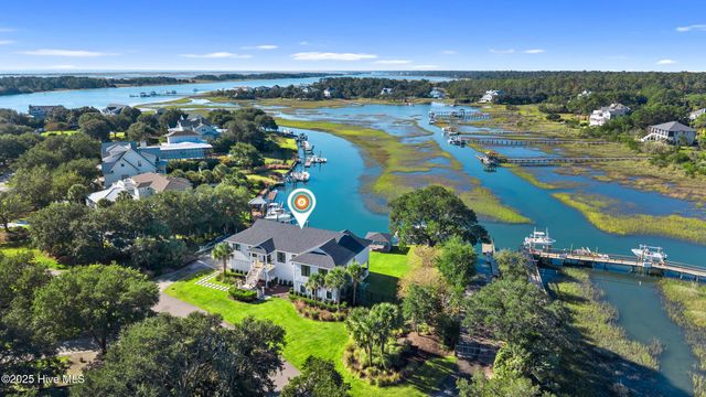 808 Inlet View Drive, Wilmington, NC 28409