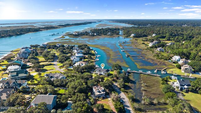 808 Inlet View Drive, Wilmington, NC 28409