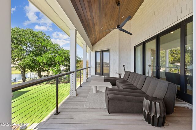 808 Inlet View Drive, Wilmington, NC 28409