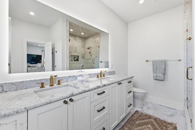 808 Inlet View Drive, Wilmington, NC 28409