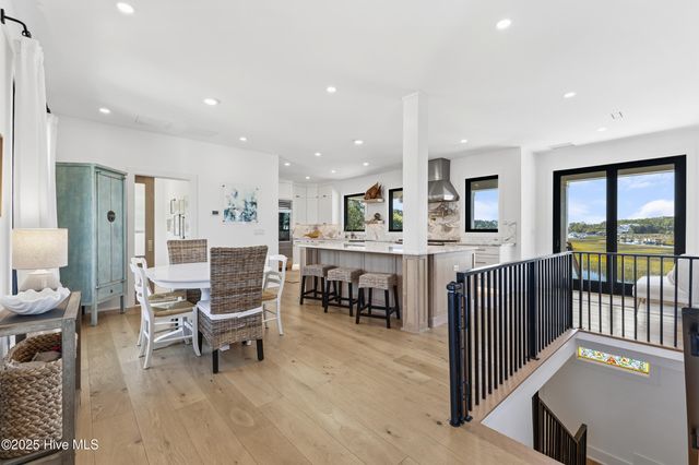 808 Inlet View Drive, Wilmington, NC 28409