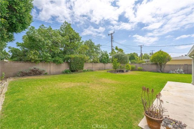 3156 W Teranimar, Anaheim, CA 92804