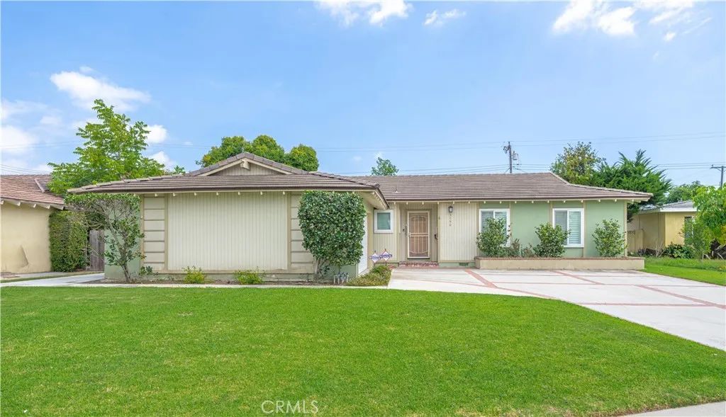 3156 W Teranimar, Anaheim, CA 92804