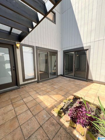 3350 ALTAMONT ROAD, Birmingham, AL 35209