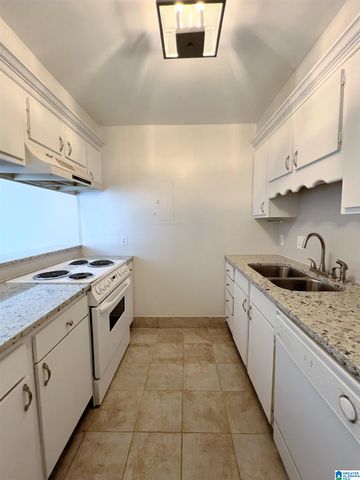 3350 ALTAMONT ROAD, Birmingham, AL 35209