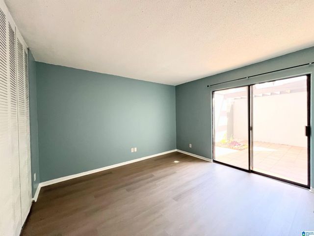 3350 ALTAMONT ROAD, Birmingham, AL 35209