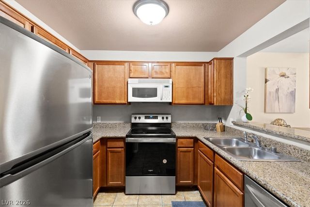 2111 Jetty Rock Drive 102, Las Vegas, NV 89128