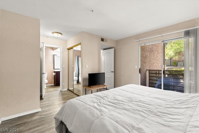 2111 Jetty Rock Drive 102, Las Vegas, NV 89128