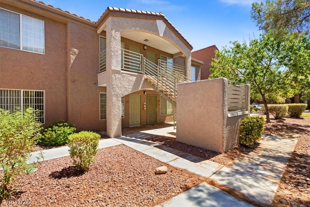 2111 Jetty Rock Drive 102, Las Vegas, NV 89128