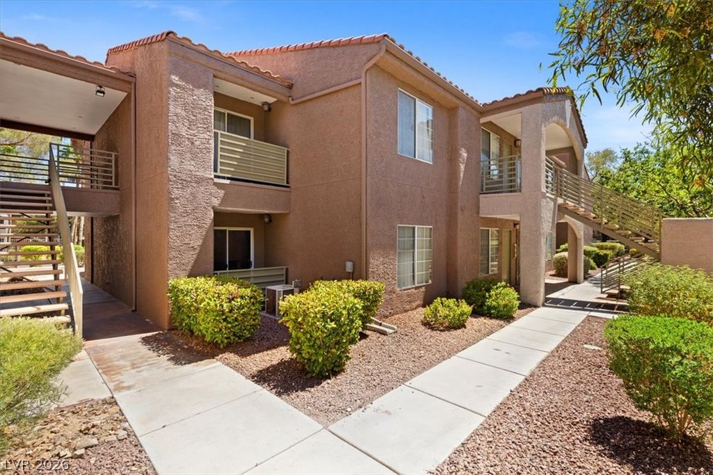 2111 Jetty Rock Drive 102, Las Vegas, NV 89128 — photo 2